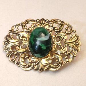 Filigree Brooch Green Swirled Glass Cabochon Vintage Gold Tone Ornate Baroque